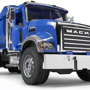 NIB Bruder 02823 MACK Granite Halfpipe Dump  Toy Construction Truck